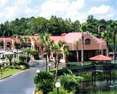 Baymont By Wyndham Lake Stadt Exterior foto